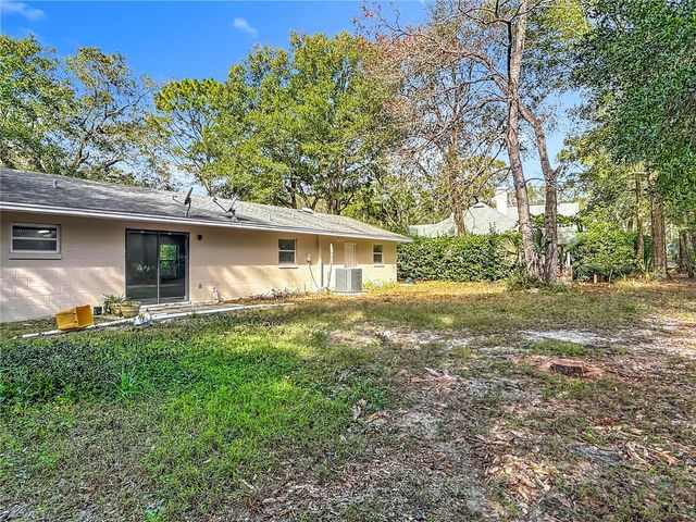 31440 PRESTWICK AVENUE, Sorrento, FL 32776