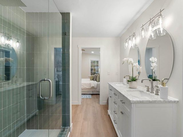 1005 Summit Drive, Greenville, SC 29609