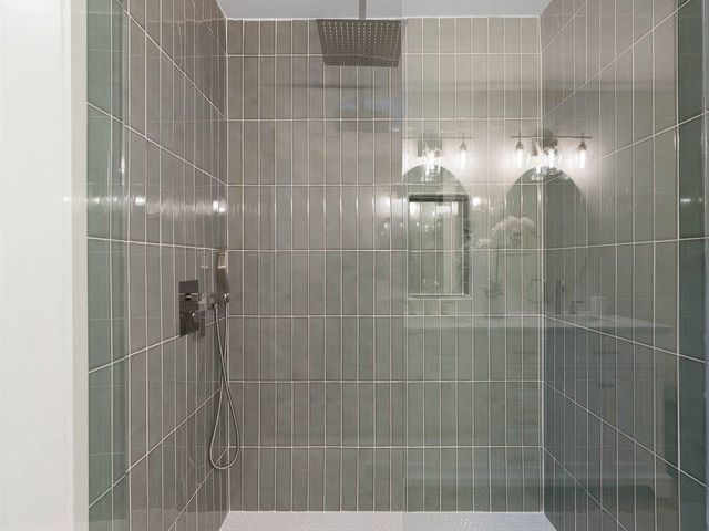 1005 Summit Drive, Greenville, SC 29609