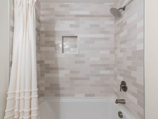 1005 Summit Drive, Greenville, SC 29609