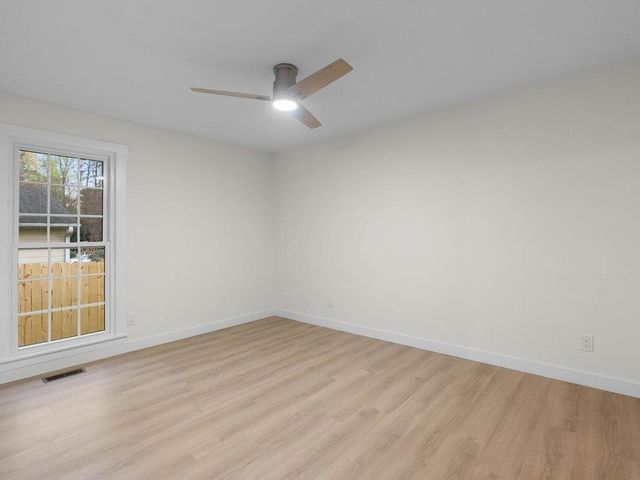 1005 Summit Drive, Greenville, SC 29609