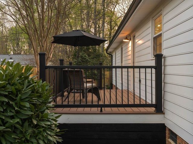 1005 Summit Drive, Greenville, SC 29609