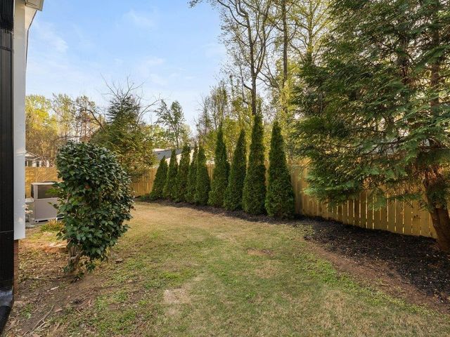 1005 Summit Drive, Greenville, SC 29609