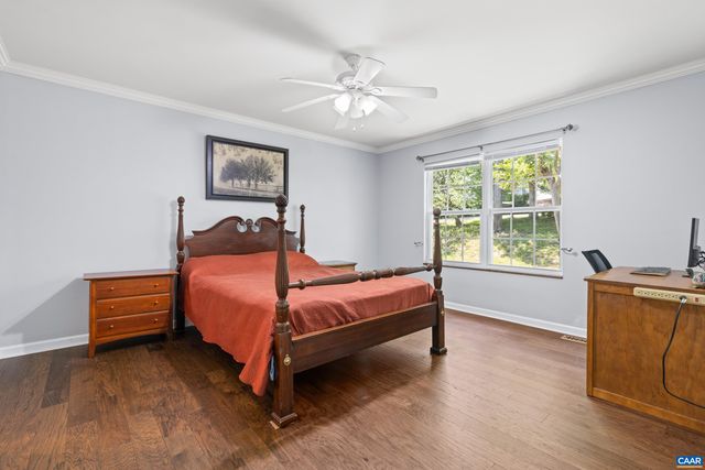8 RIVERSIDE DR, Palmyra, VA 22963
