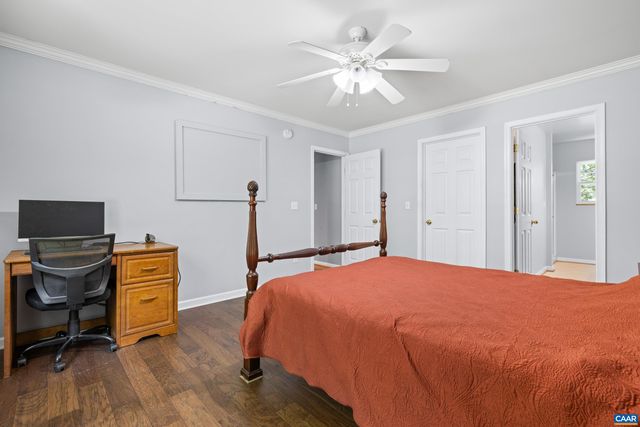 8 RIVERSIDE DR, Palmyra, VA 22963