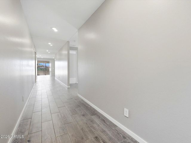 15855 W HONEYSUCKLE Drive, Surprise, AZ 85387