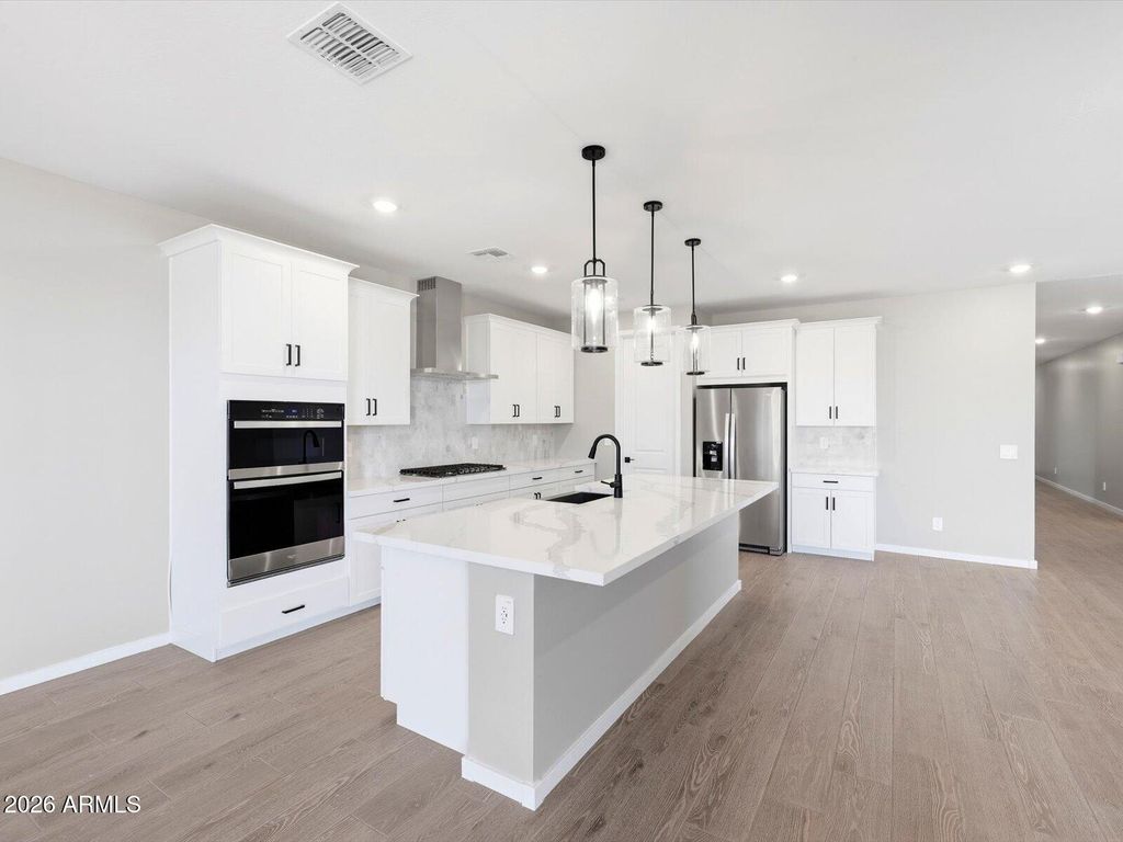 15855 W HONEYSUCKLE Drive, Surprise, AZ 85387 — photo 4