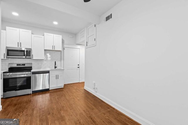 360 Ponce De Leon Avenue NE 8, Atlanta, GA 30308