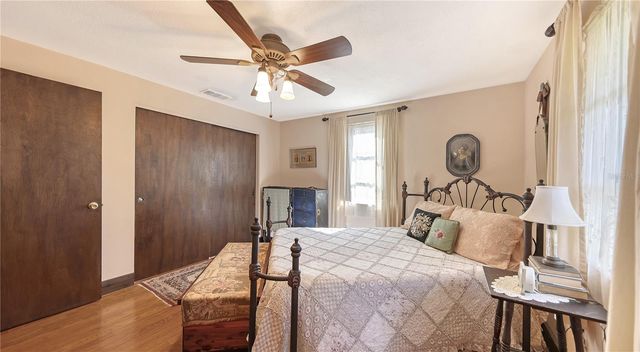 5343 BARBAROSSA AVENUE, Sarasota, FL 34235