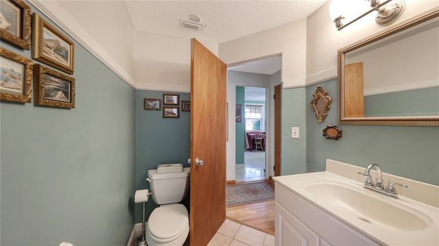 5343 BARBAROSSA AVENUE, Sarasota, FL 34235