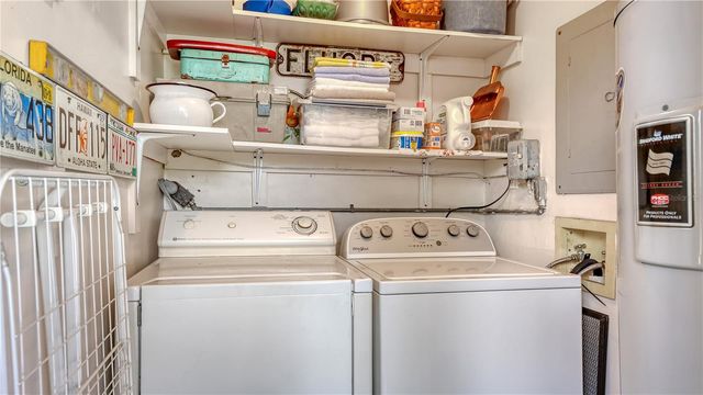 5343 BARBAROSSA AVENUE, Sarasota, FL 34235