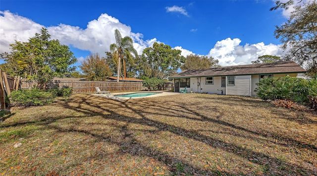 5343 BARBAROSSA AVENUE, Sarasota, FL 34235