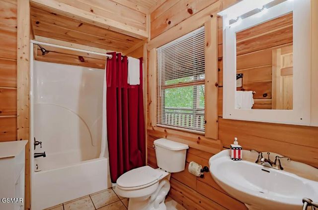 3531 Peggy Lane, Pigeon Forge, TN 37863