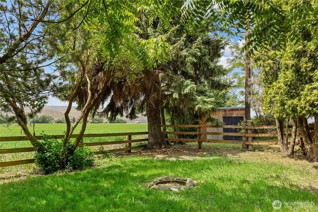 3481 Brown Road, Ellensburg, WA 98926