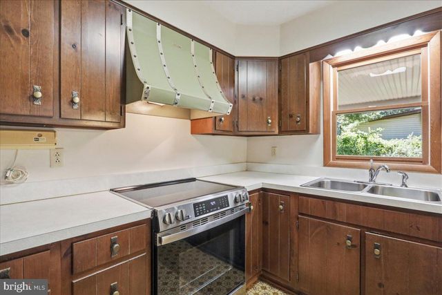 121 BELLE BOYD BLVD, Inwood, WV 25428