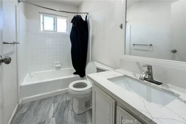 3511 Rainbow, Highland, CA 92346