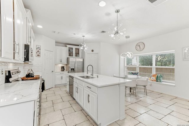 418 Mesa Hill, San Antonio, TX 78258