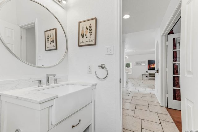 418 Mesa Hill, San Antonio, TX 78258