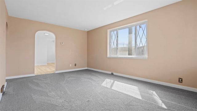 2119 Mcminn Street, Aliquippa, PA 15001