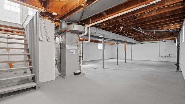 2119 Mcminn Street, Aliquippa, PA 15001