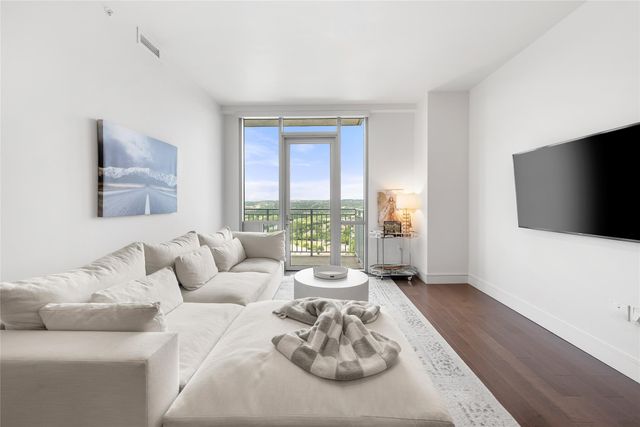 222 West Ave 2910, Austin, TX 78701