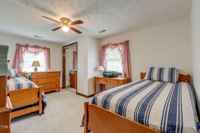 132 Old Country Road, Church Hill, TN 37642