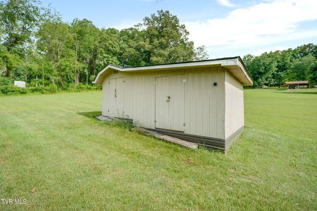 132 Old Country Road, Church Hill, TN 37642