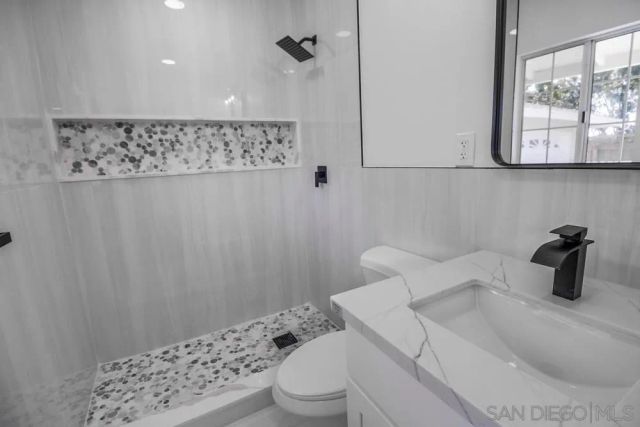 838 David Dr, Chula Vista, CA 91910