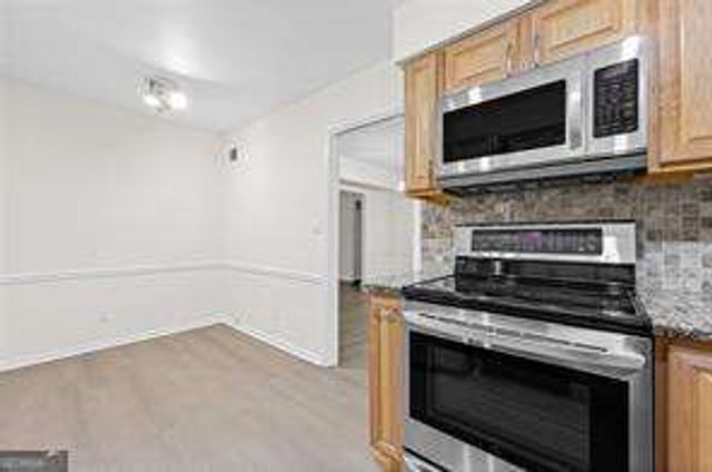 70 Chaumont Square NW, Atlanta, GA 30327