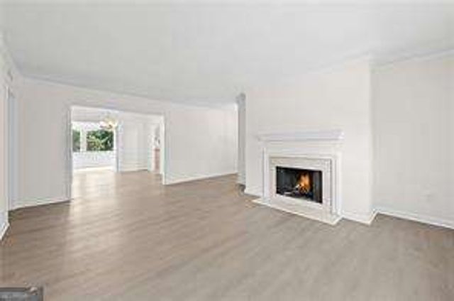 70 Chaumont Square NW, Atlanta, GA 30327