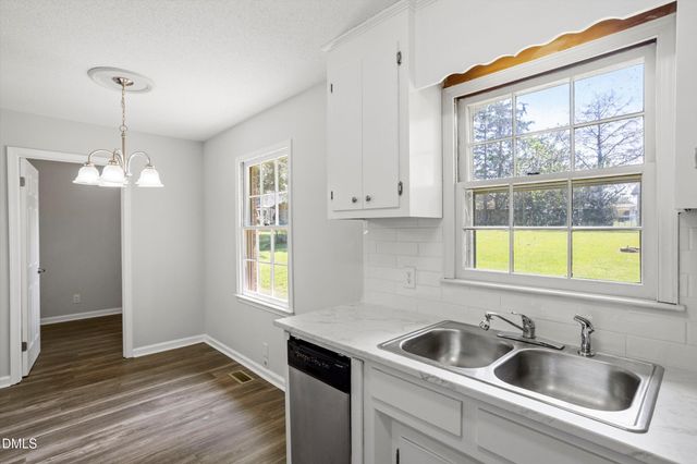 40 Lester Street, Angier, NC 27501
