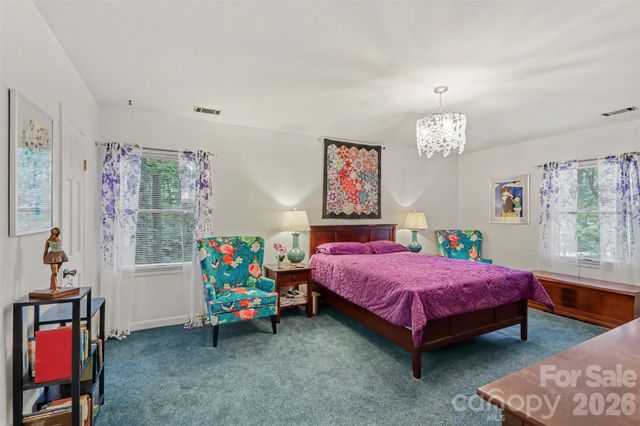 7030 Pleasant Drive, Charlotte, NC 28211