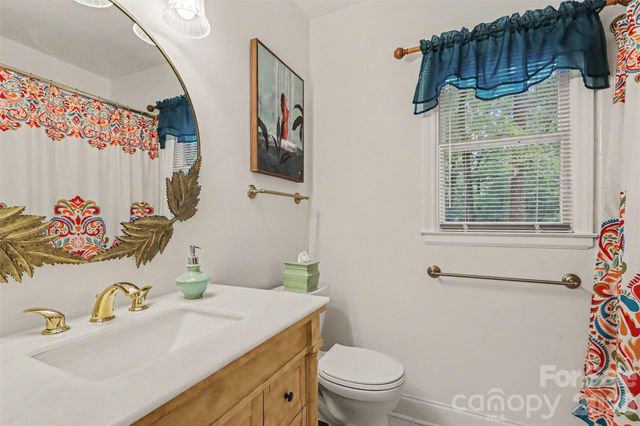 7030 Pleasant Drive, Charlotte, NC 28211