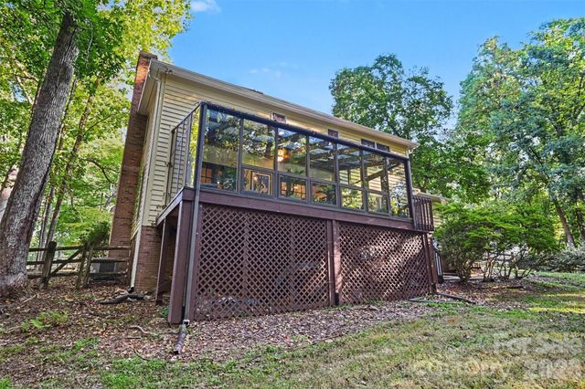 7030 Pleasant Drive, Charlotte, NC 28211