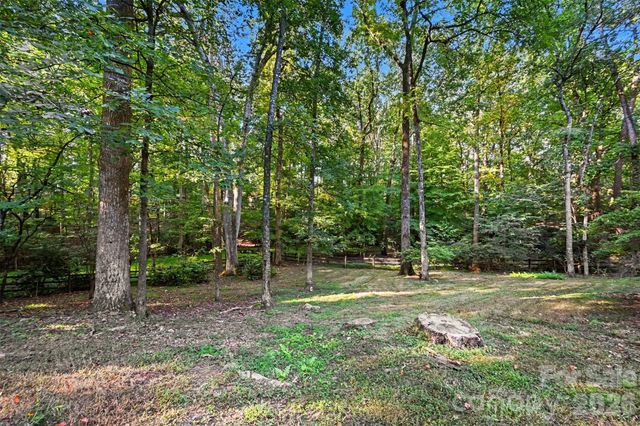 7030 Pleasant Drive, Charlotte, NC 28211