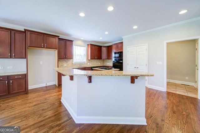 5660 Cascade Trail, Cumming, GA 30040