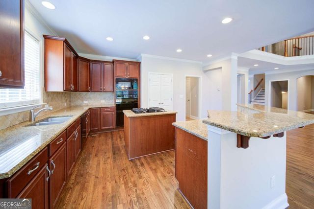5660 Cascade Trail, Cumming, GA 30040
