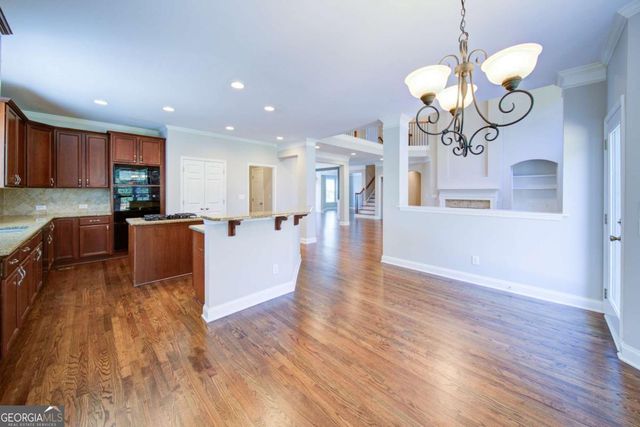 5660 Cascade Trail, Cumming, GA 30040