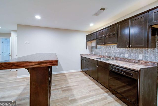5660 Cascade Trail, Cumming, GA 30040