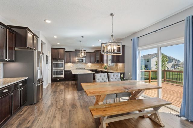 14290 Aldborough Avenue, Rosemount, MN 55068