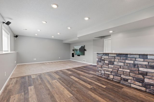 14290 Aldborough Avenue, Rosemount, MN 55068