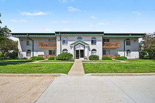 2851 Heritage Drive 1D, Joliet, IL 60435