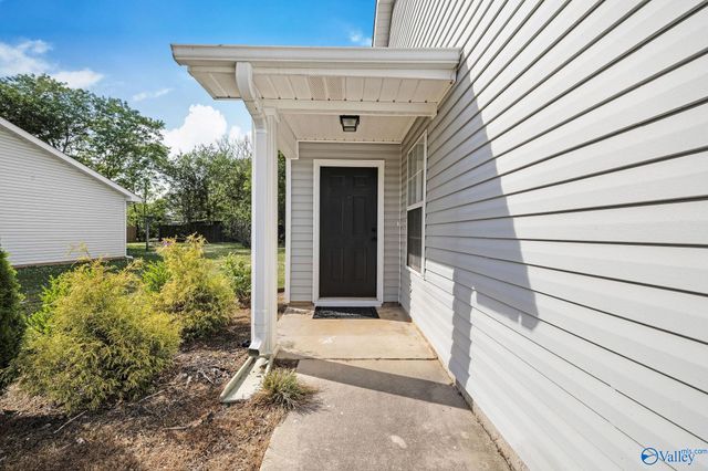 201 Sandy Wood Court, Madison, AL 35758