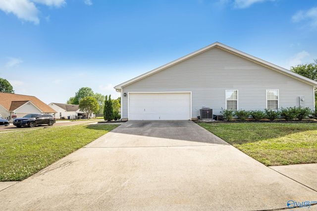 201 Sandy Wood Court, Madison, AL 35758