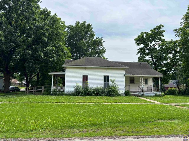 201 S Merchant, Emporia, KS 66801