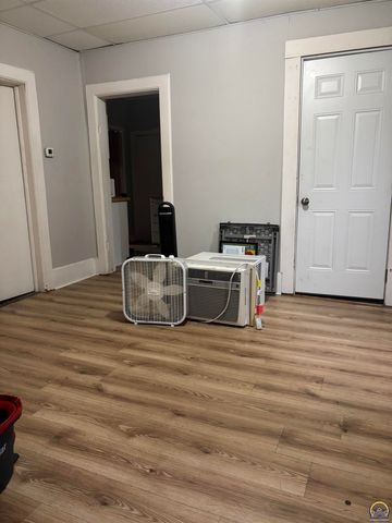 201 S Merchant, Emporia, KS 66801