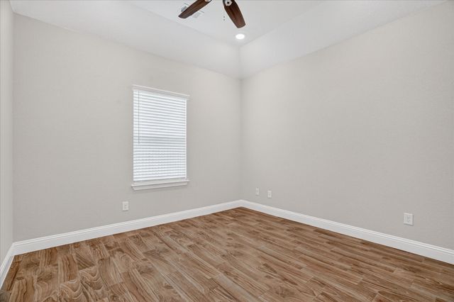 5503 Firewood Trail, Granbury, TX 76048