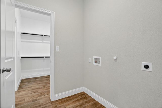 5503 Firewood Trail, Granbury, TX 76048