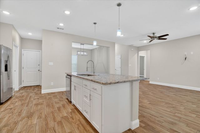 5503 Firewood Trail, Granbury, TX 76048