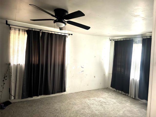 1689 N Highway 81 N, Bowie, TX 76230
